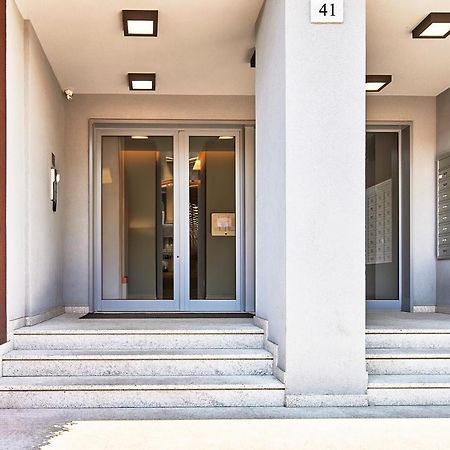 Monviso Modern - Exclusive Apartment Milano Ngoại thất bức ảnh